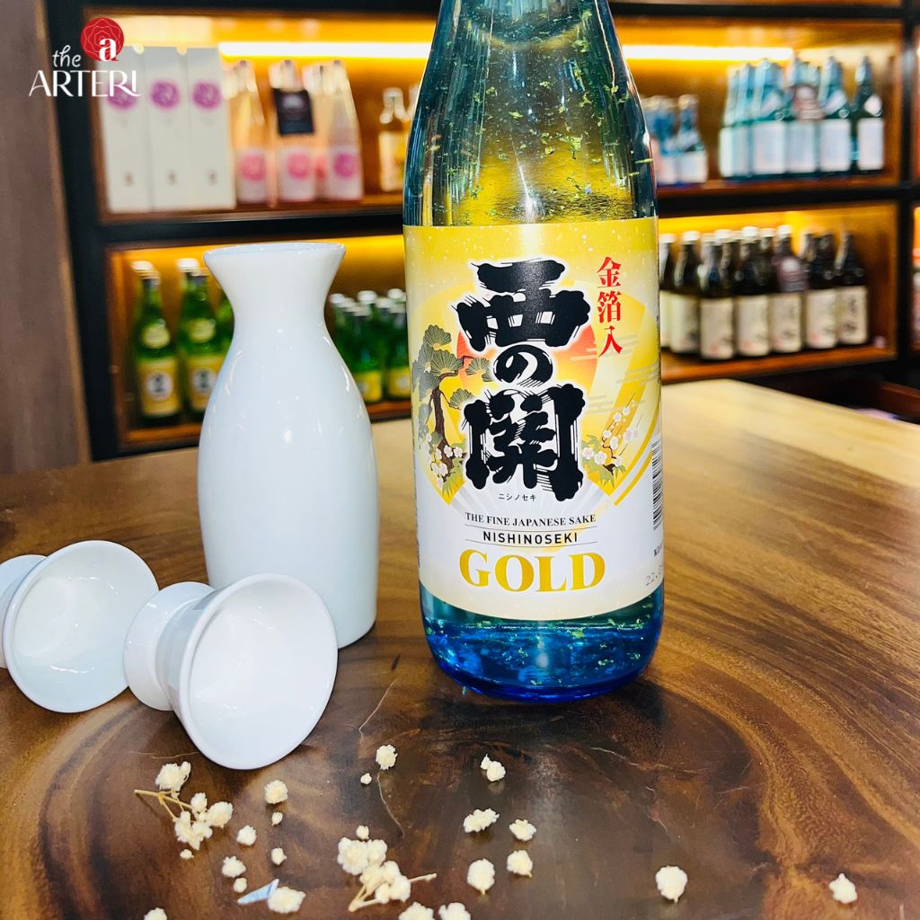 Rượu Sake Nishinoseki Gold Leaf Lá Vàng