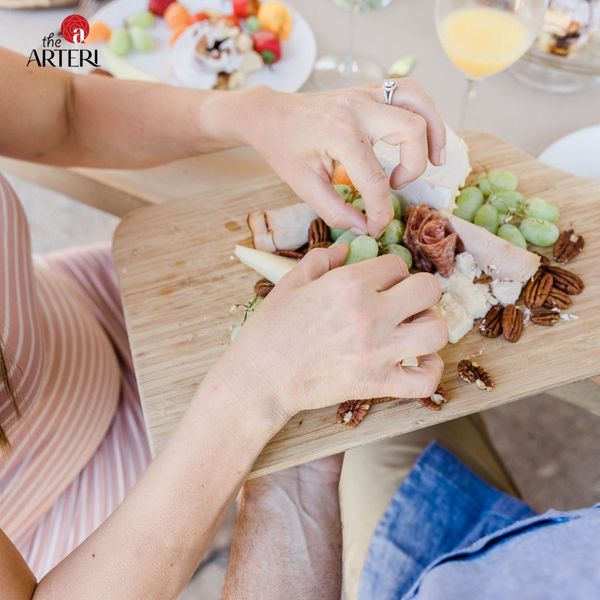 Charcuterie tại nhà – vừa chuẩn bị vừa tận hưởng khoảnh khắc.