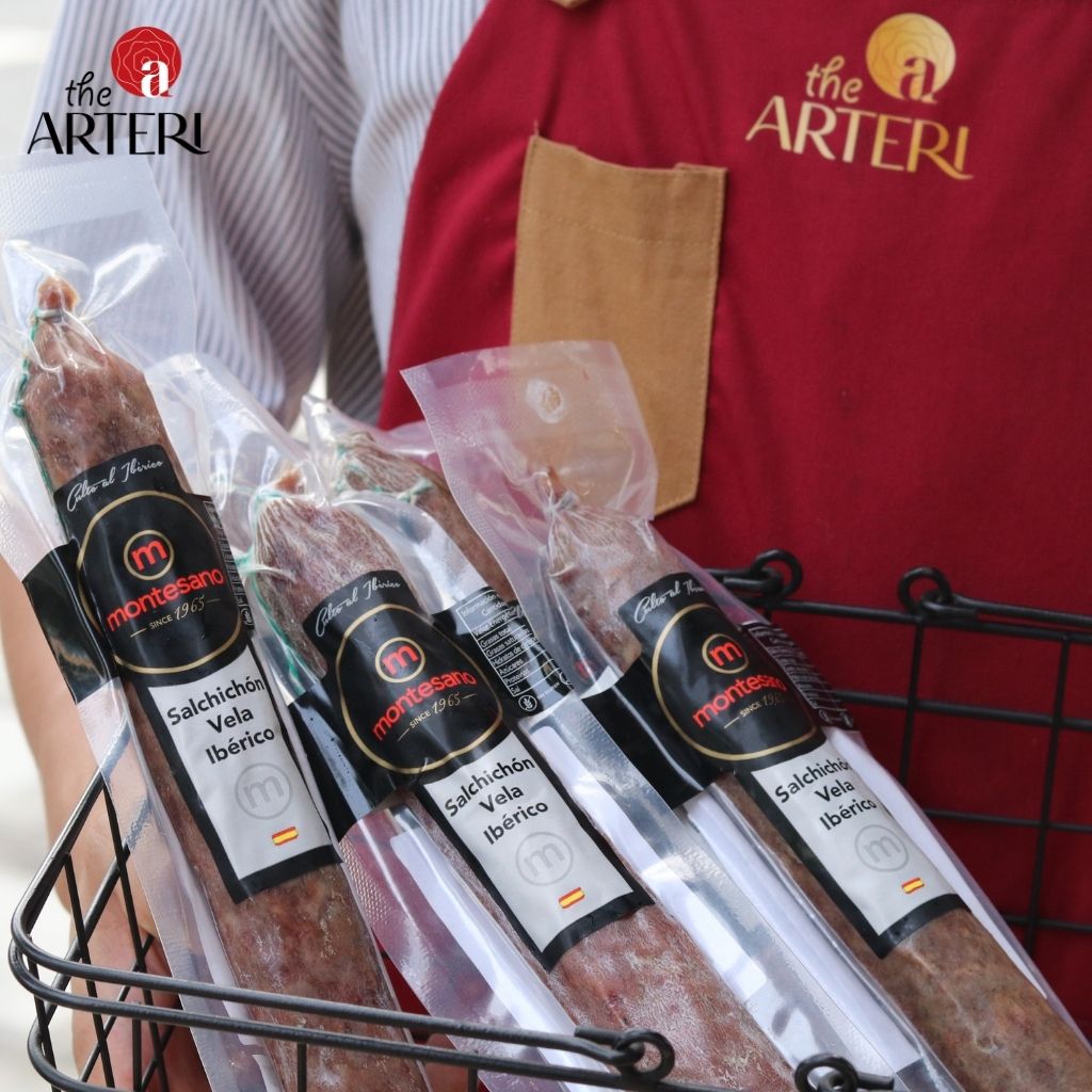 The Arteri – đơn vị cung cấp xúc xích Iberico Cebo Salchichon chính hãng từ thương hiệu Montesano.