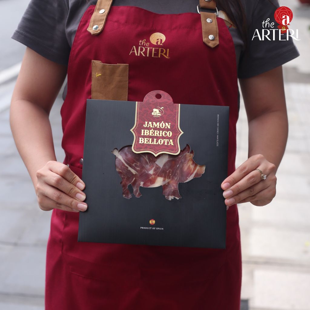 Thưởng thức Iberico Bellota như hoà mình vào văn hoá ẩm thực Tây Ban Nha.