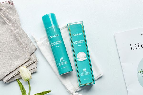 Xịt chống nắng JM solution 180ml