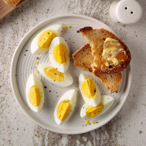 Ăn trứng nhiều có tốt không