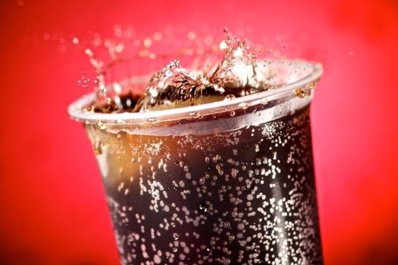 Tác Hại Của Nước Ngọt Có Ga Và Nước Tăng Lực Mà Bạn Chưa Biết!_2