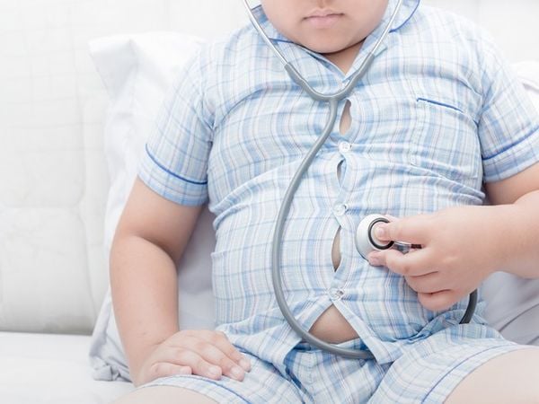 Trẻ thừa cân béo phì
