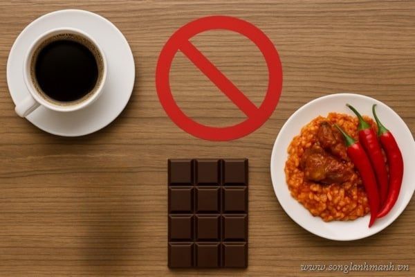 Cách cải thiện giấc ngủ cho người già mắc bệnh mãn tính