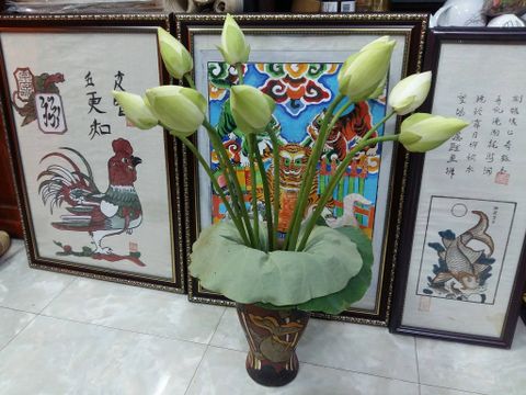 Hình ảnh hoa sen trong tranh Đông Hồ.