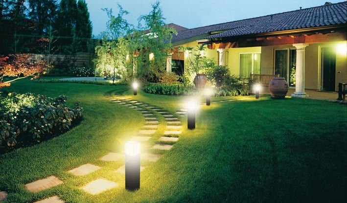 Ý tưởng trang trí ngoại thất cực xinh với đèn lối đi sân vườn ...