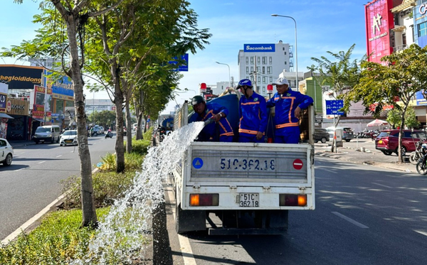 TRIỂN KHAI ĐÀO TẠO HƯỚNG DẪN CÔNG TÁC TƯỚI NĂM 2023