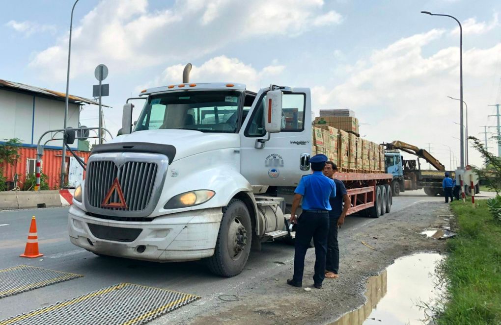 TP HCM phạt nguội xe quá tải thông qua trạm cân tự động