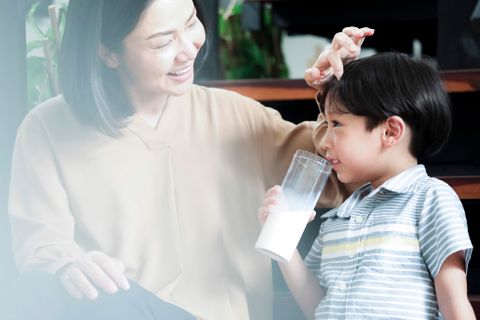 CÁCH PHÂN BIỆT SỮA MEIJI THẬT HAY GIẢ???