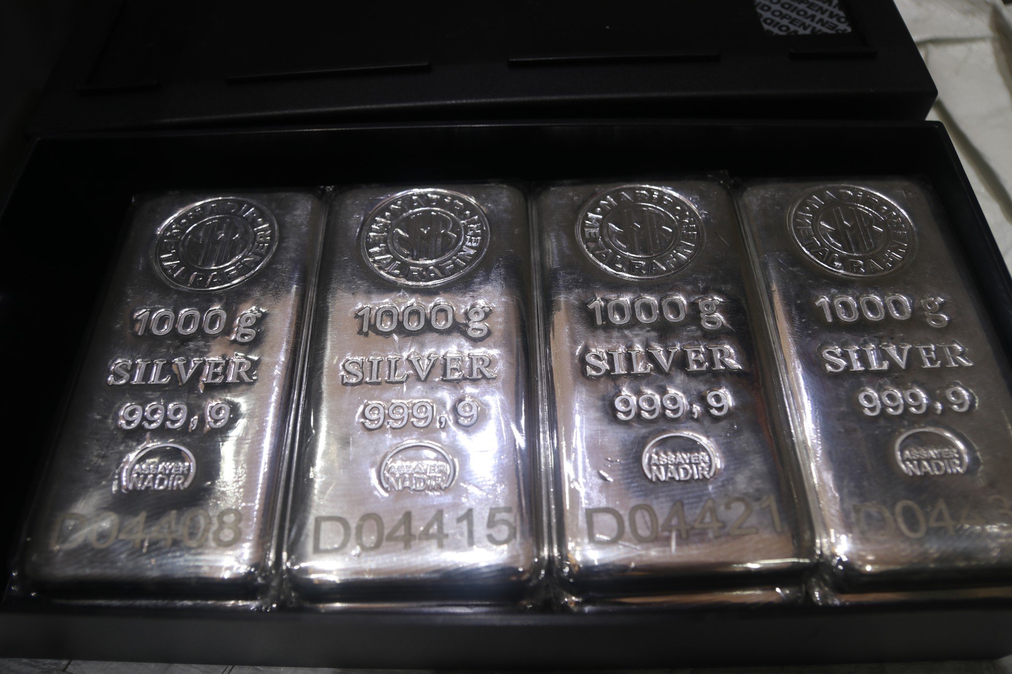 Giá bạc có khả năng đạt 40 USD/ounce trong năm 2025