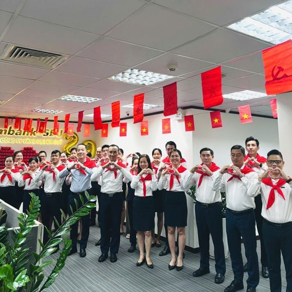 MỪNG 80 NĂM QUỐC KHÁNH VIỆT NAM - LỄ HỘI CỦA LÒNG TỰ HÀO DÂN TỘC