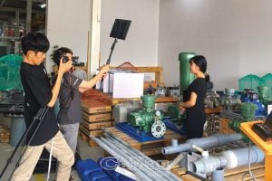 Đưa vật tư nông nghiệp lên 