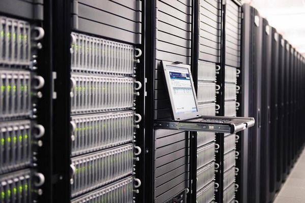 Dedicated Server: Khái niệm, lợi ích và địa chỉ mua uy tín