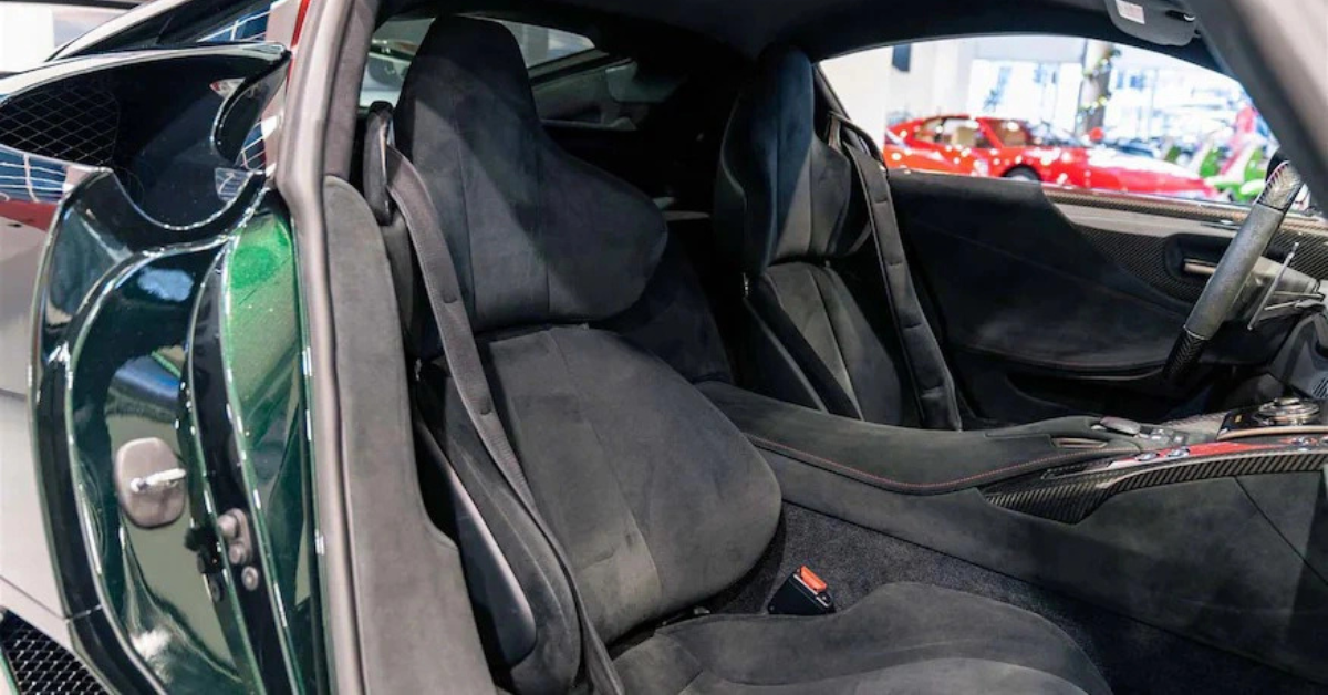 15.5. Ứng dụng của da Alcantara trong nội thất ô tô