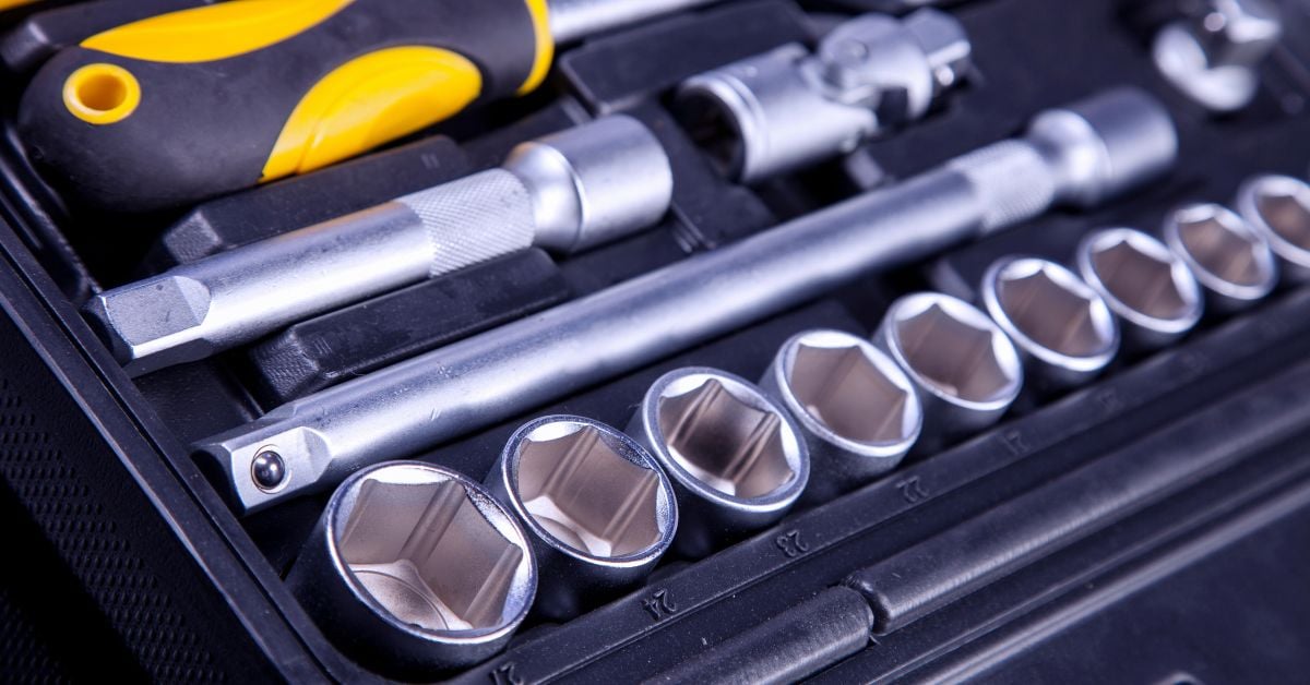 Trang bị kiến thức và chuẩn bị dụng cụ cần thiết