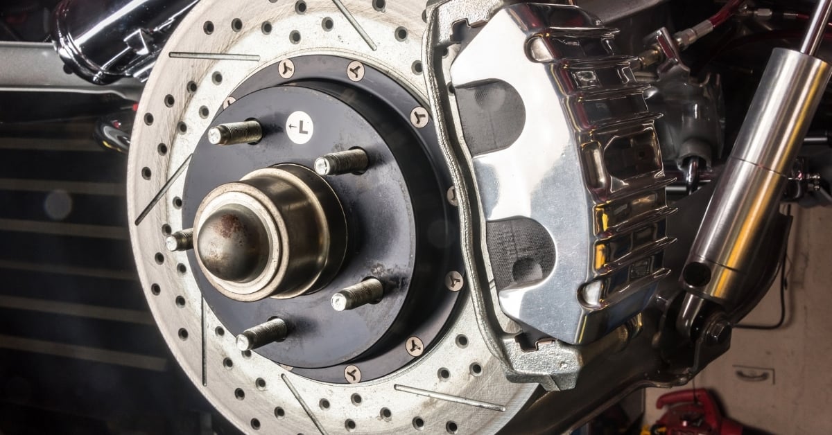 Một số hạn chế của hệ thống phanh ABS