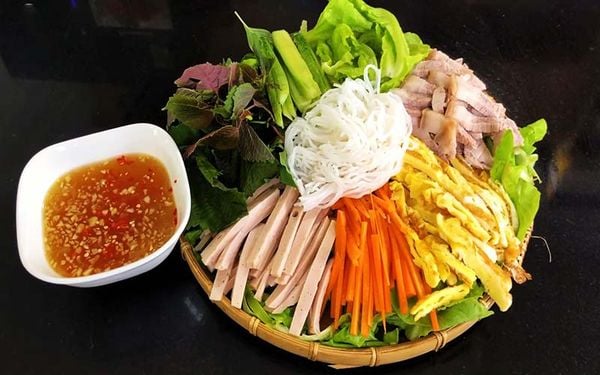 gỏi cuốn thập cẩm