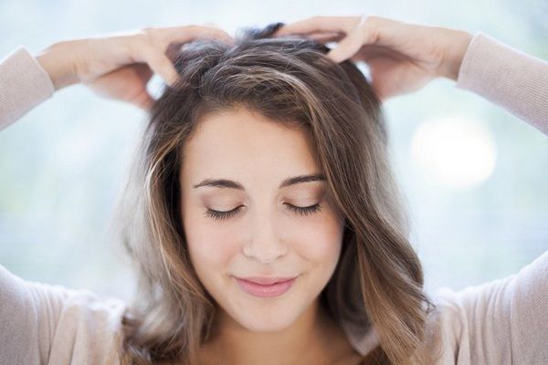Rụng tóc từng mảng Nguyên nhân  cách điều trị bệnh hiệu quả