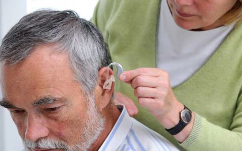 Cách tìm chọn máy trợ thính phù hợp với bạn