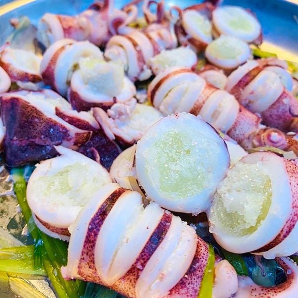 mực trứng hấp sả