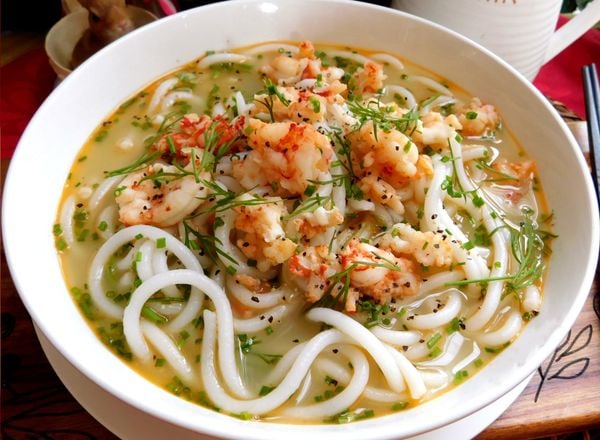 bánh canh tôm