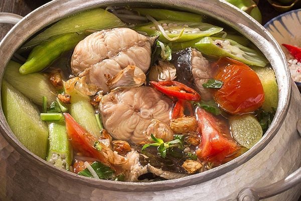 Canh chua nấu cá gì ngon? Khám phá 22 món canh chua cá ngon