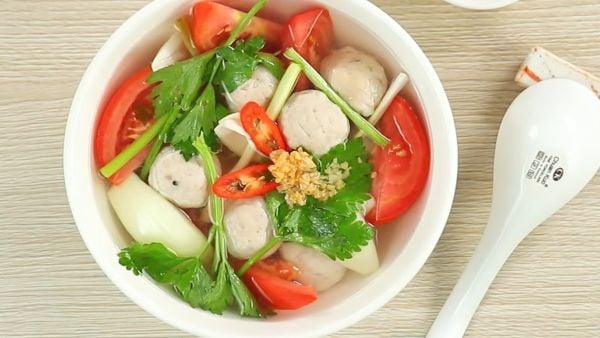 canh chua cá thác lác