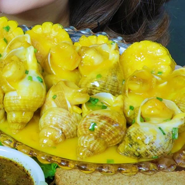 ốc bulot sốt trứng muối