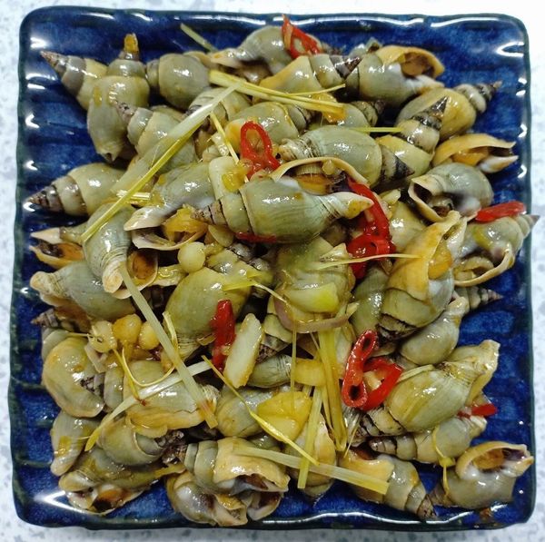 ốc cà na xào sả ớt