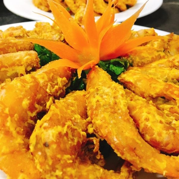 tôm sốt trứng muối