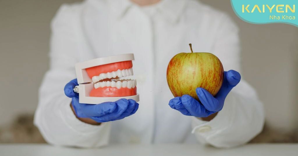 Các loại trái cây, rau xanh giàu vitamin giúp cải thiện sức khỏe răng miệng