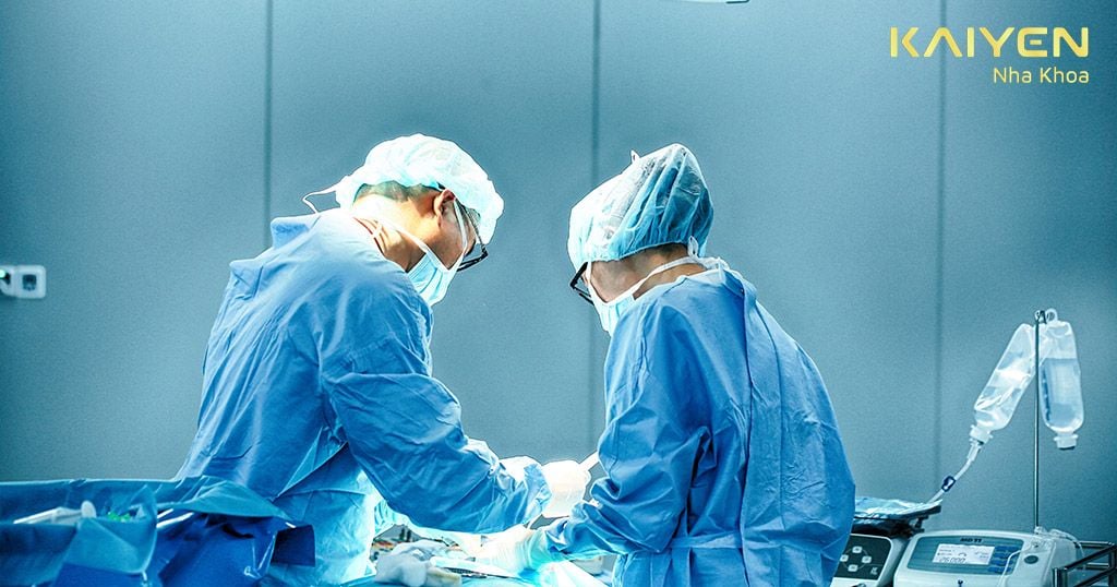 Cấy ghép Implant với đội ngũ bác sĩ giỏi chuyên môn