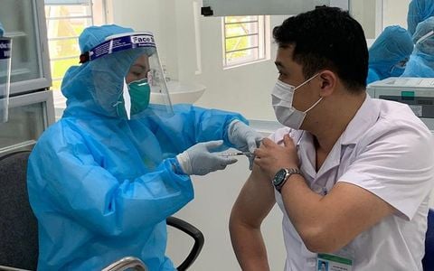 Trình Chính phủ thành lập Quỹ vắc xin phòng Covid-19