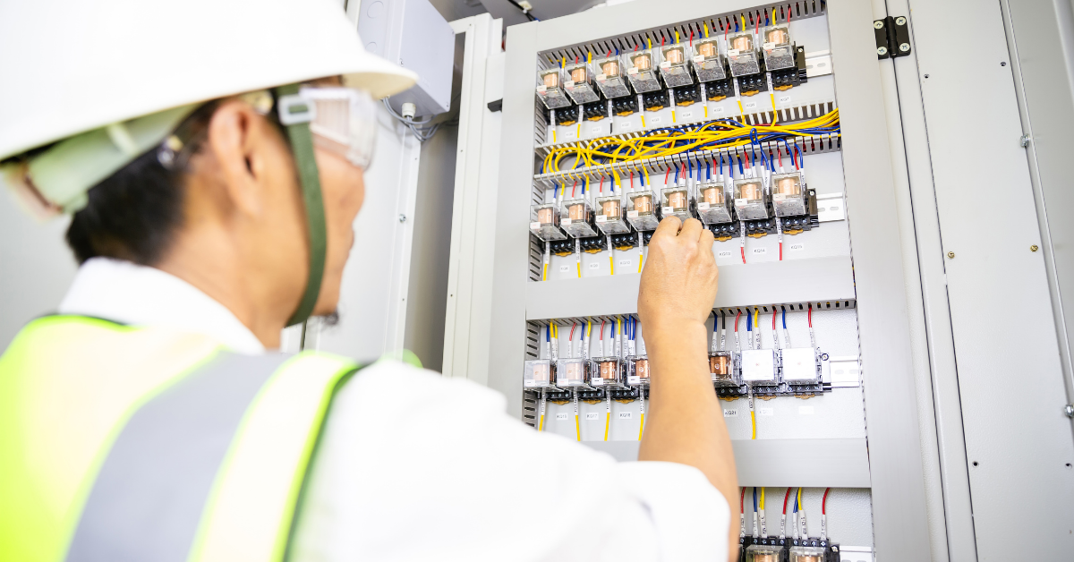 28 - 1. Tại sao cần thực hiện quy trình kiểm tra tủ điện trung thế