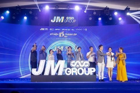 JM 그룹 15주년 - 성공의 여정과 감사의 마음