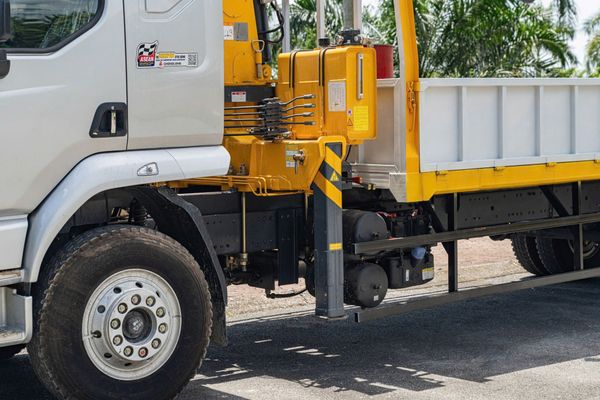 Cẩu 6 tấn XCMG SQS157-5