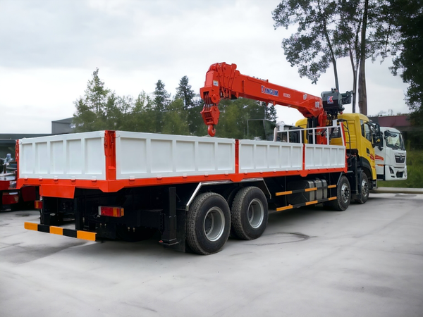 xe-tai-gan-cau-kanglim-dongfeng-chinh-hang