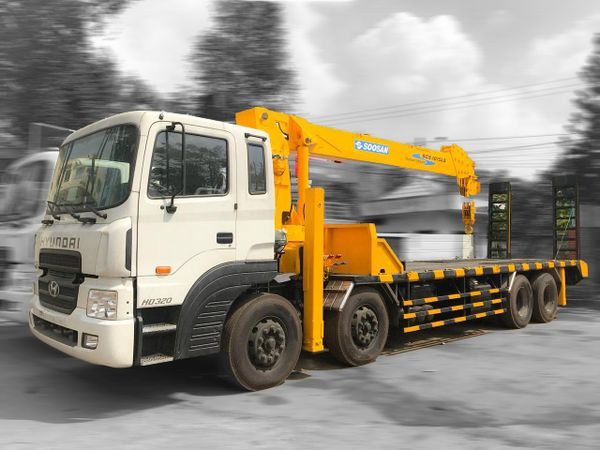 Xe nâng đầu chở máy công trình Ollin
