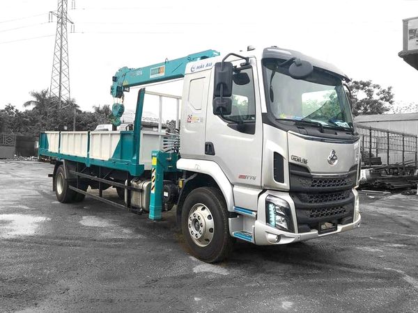 Xe cẩu 5 tấn Hyundai Everdigm HLC5014