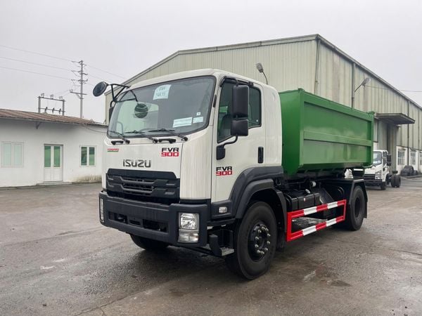 Xe chở rác thùng rời 9 khối Isuzu