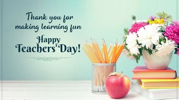 50 lời chúc 20/11 bằng Tiếng Anh hay nhất dành cho thầy cô giáo