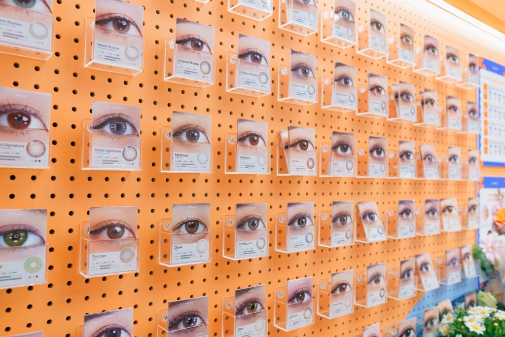 lens mắt