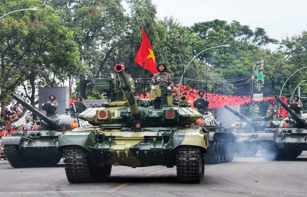 Bí kíp sinh tồn khi xem diễu binh A80 – hướng dẫn chuẩn bị đầy đủ