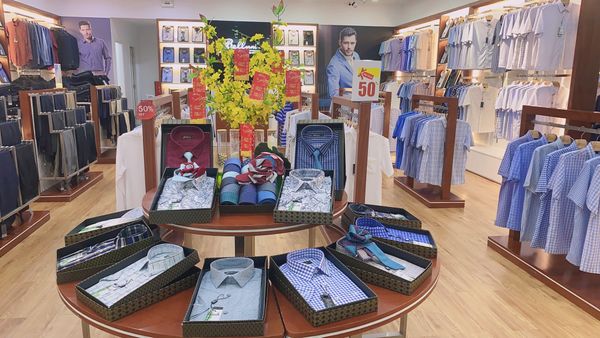 CH Belluni tại Vincom  Cộng Hòa