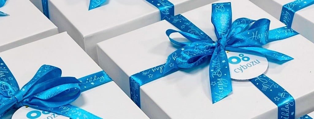 Xu Hướng Doanh Nghiệp Tặng Quà Sinh Nhật Hàng Tháng Cho Nhân Viên