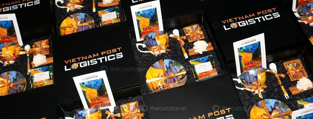 Case study: Vietnam Post Logistics - Quà tặng đối tác