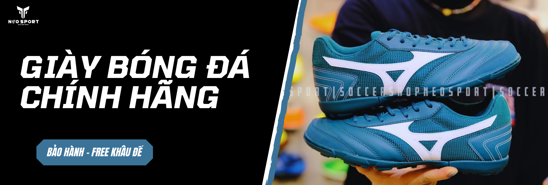 Giày Bóng Đá Chính Hãng