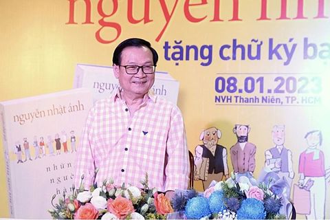 Nhà văn Nguyễn Nhật Ánh: Sách giả, sách lậu là quốc nạn