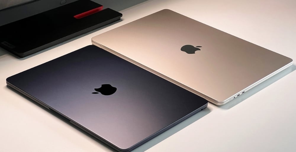 MacBook Air M4 mỏng nhẹ